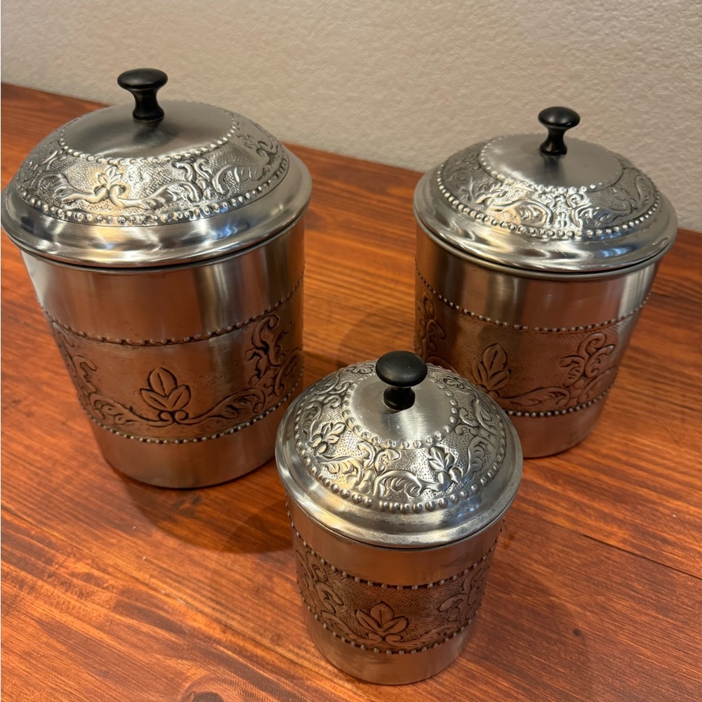 Metal Three Canister set Beautiful Fleur de Li Pattern